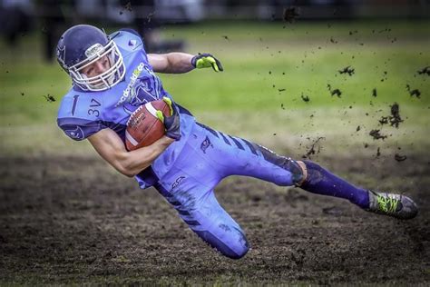 Viva Football: A Gridiron Gala Where Every Down Is Decided by Dice!